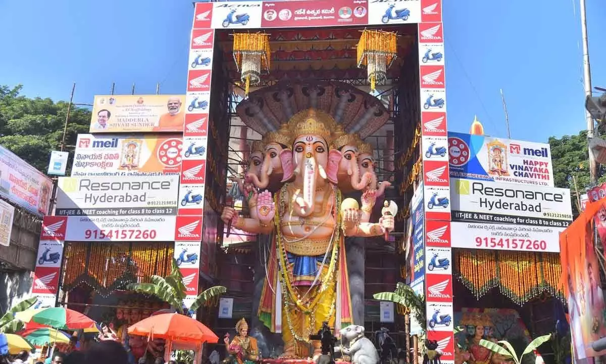 Hustle and bustle of Ganesh festivities return to Hydbad