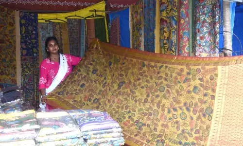 Hyderabad: All India Saree Mela kickstarts