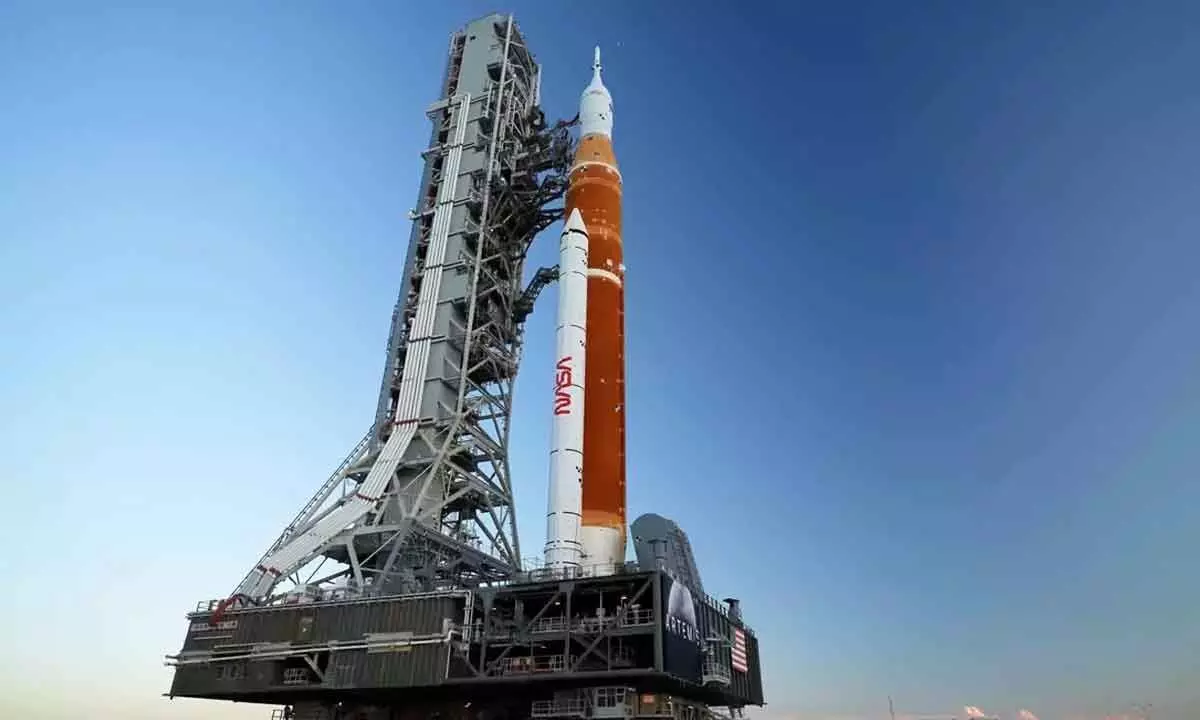 NASA moon rocket shelved again