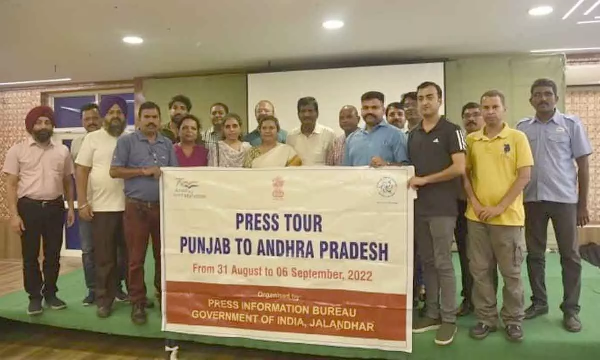 Punjab journalist visits Andhra Pradesh to study on tourist places in the state
