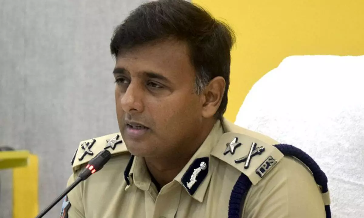 Commissioner of Police Kanthi Rana Tata addressing the media in Vijayawada on Sunday  				Photo: Ch Venkata Mastan