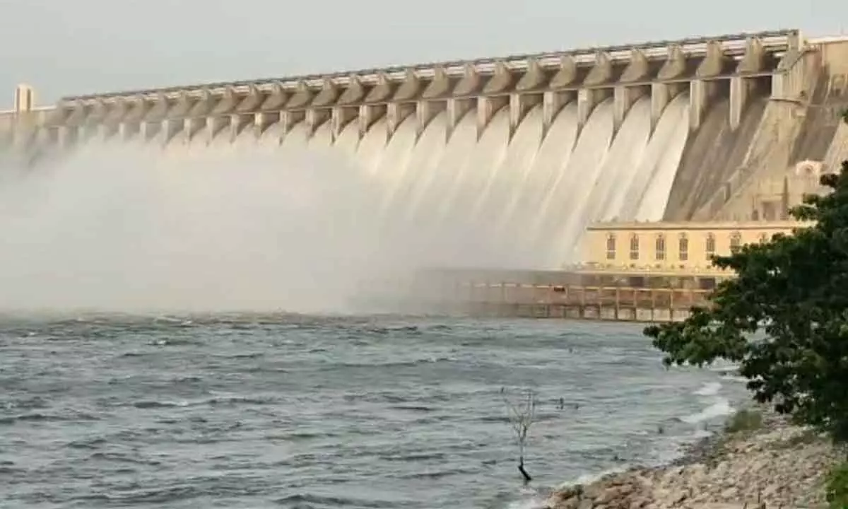 Sagar dam reaches full capacity