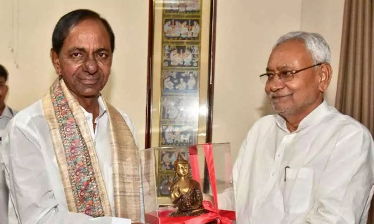 Less chances of KCR accepting Nitish as leader of united oppn