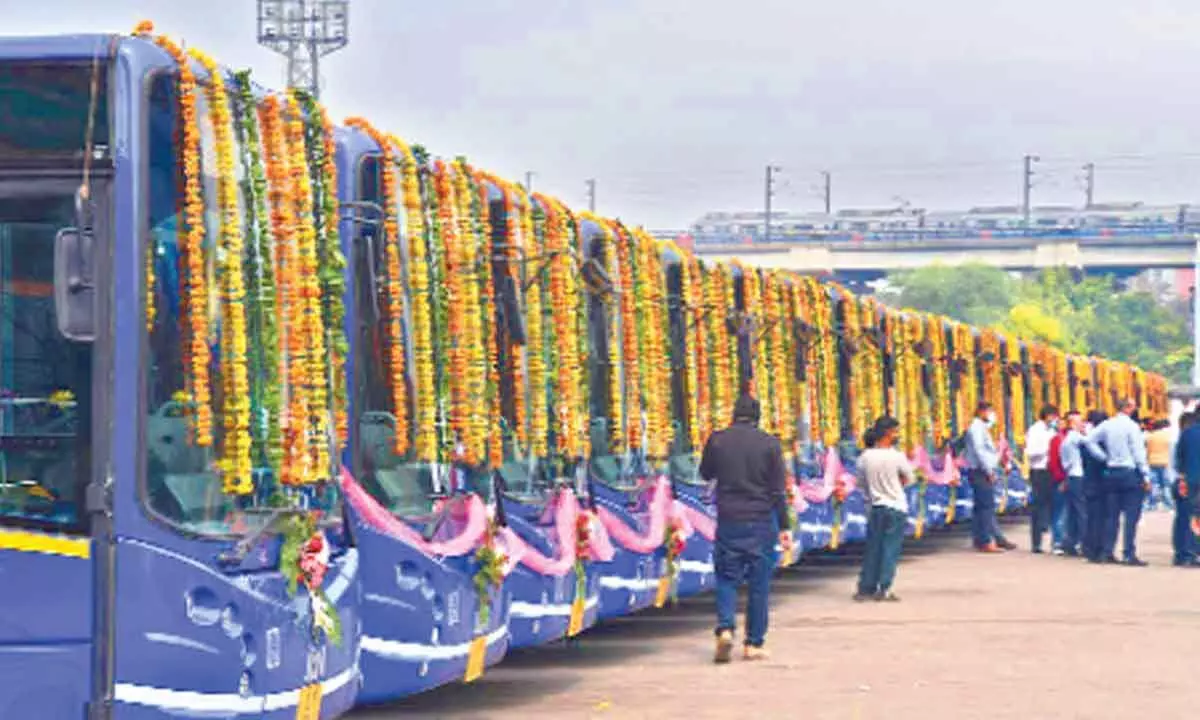 CBI to probe govt for irregularities in purchase of 1K buses