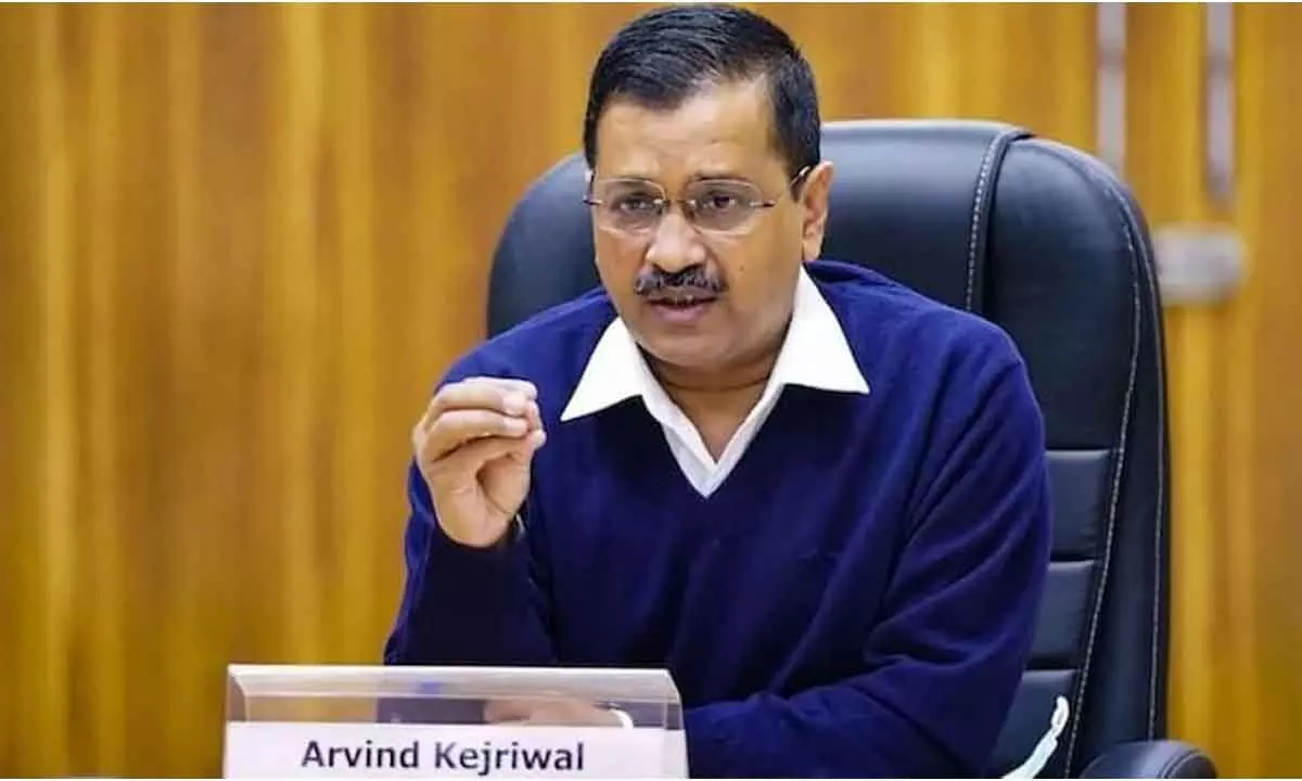 RTO at your doorstep: Kejri assures Gujarat auto drivers