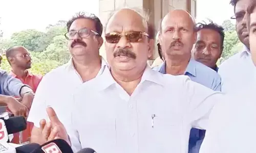 Roshan Baig, a seven-time legislator and a former Minister from Congress party was funded Rs 400 crore for his political campaign