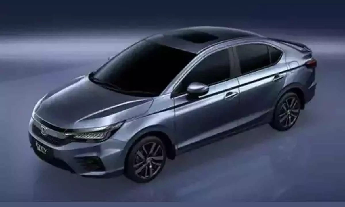 The price of this vehicle is around Rs. 19.89 lakh, the Honda Hybrid has made claims that its fuel efficiency figure is about 26.5 kmpl.