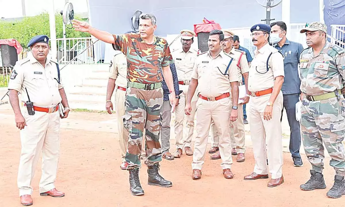 Colonel Shahzad Kohli and SP Ch Vijaya Rao inspecting arrangements at ACSR stadium in Nellore on Wednesday for the army recruitment rally which begins on Thursday