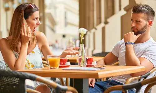 Men look into Small Details in Relationship; few can be Deal-brakers