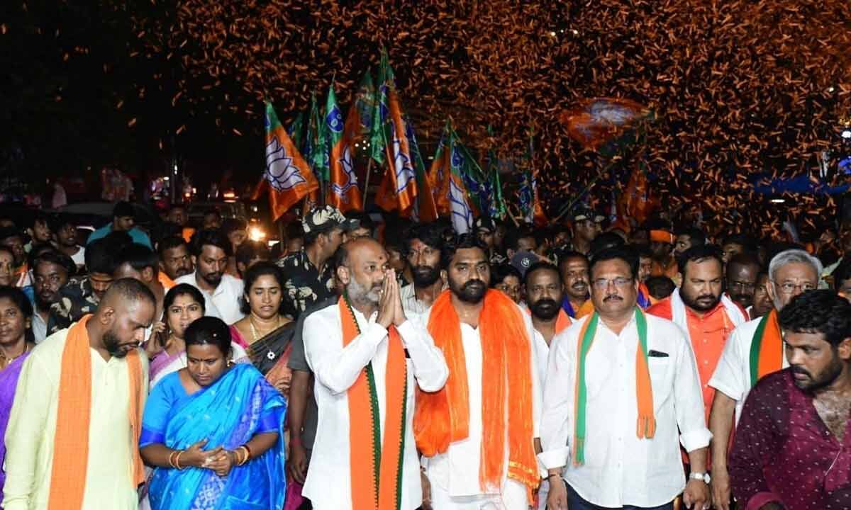 Bandi Sanjay Kumar To Wrap Up Padayatra With A Huge Public Meeting On ...