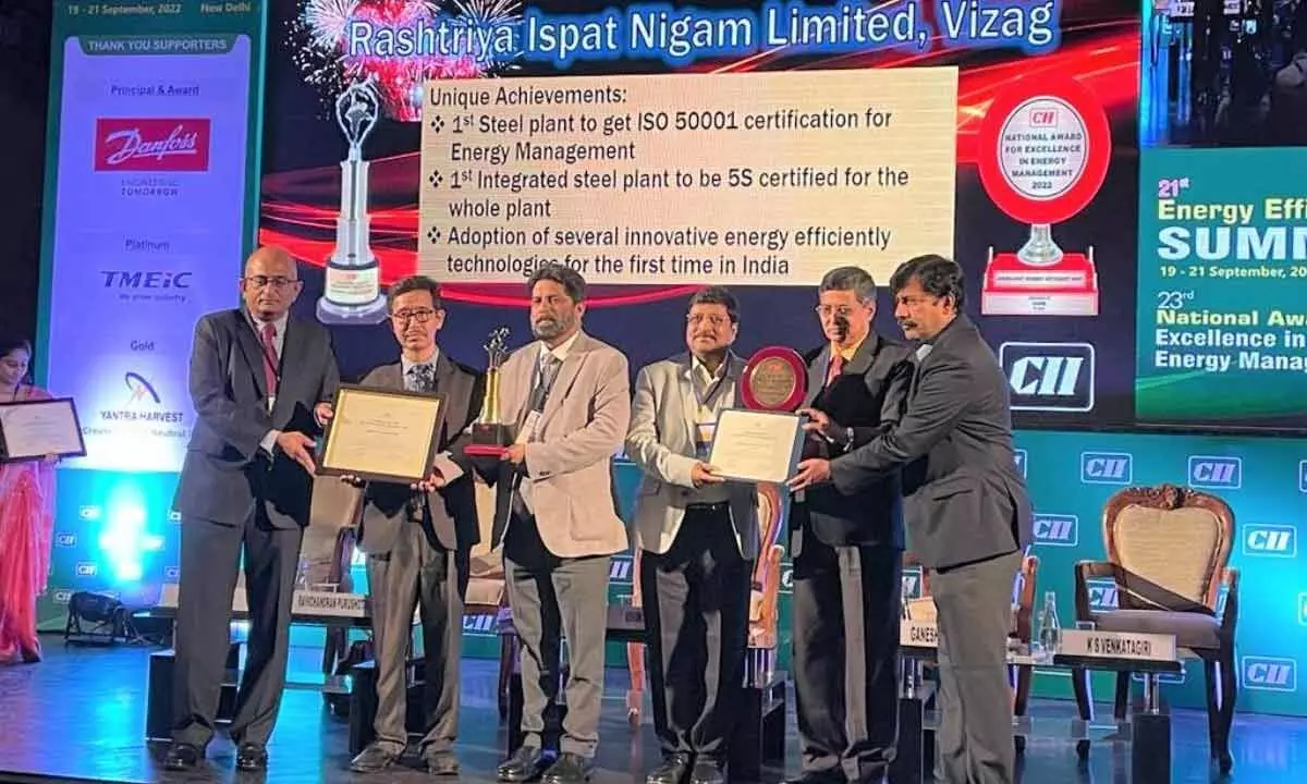 RINL personnel receiving the National Energy Leader Award and Excellent Energy Efficient Unit Award in the 21stEnergy Efficiency Summit 2022 in New Delhi on Wednesday