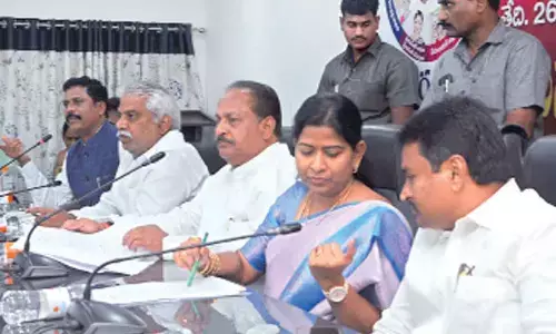 Ministers T Vanitha conducting a coordination committee meeting on Dasara Utsavalu at Collector’s camp office in Vijayawada on Thursday. District Collector S Dilli Rao, MLA Malladi Vishnu and others also seen. Photo: Ch Venkata Mastan