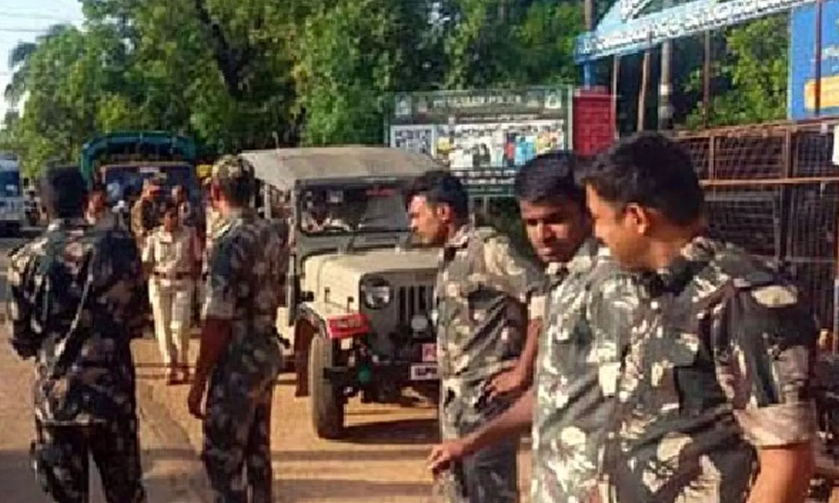 Police deploy forces in Singarayakonda amid protests over alleged murder of YSRCP leader