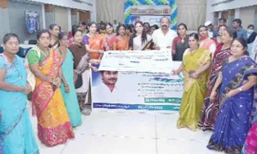 1.02 lakh women receive `191.88 cr