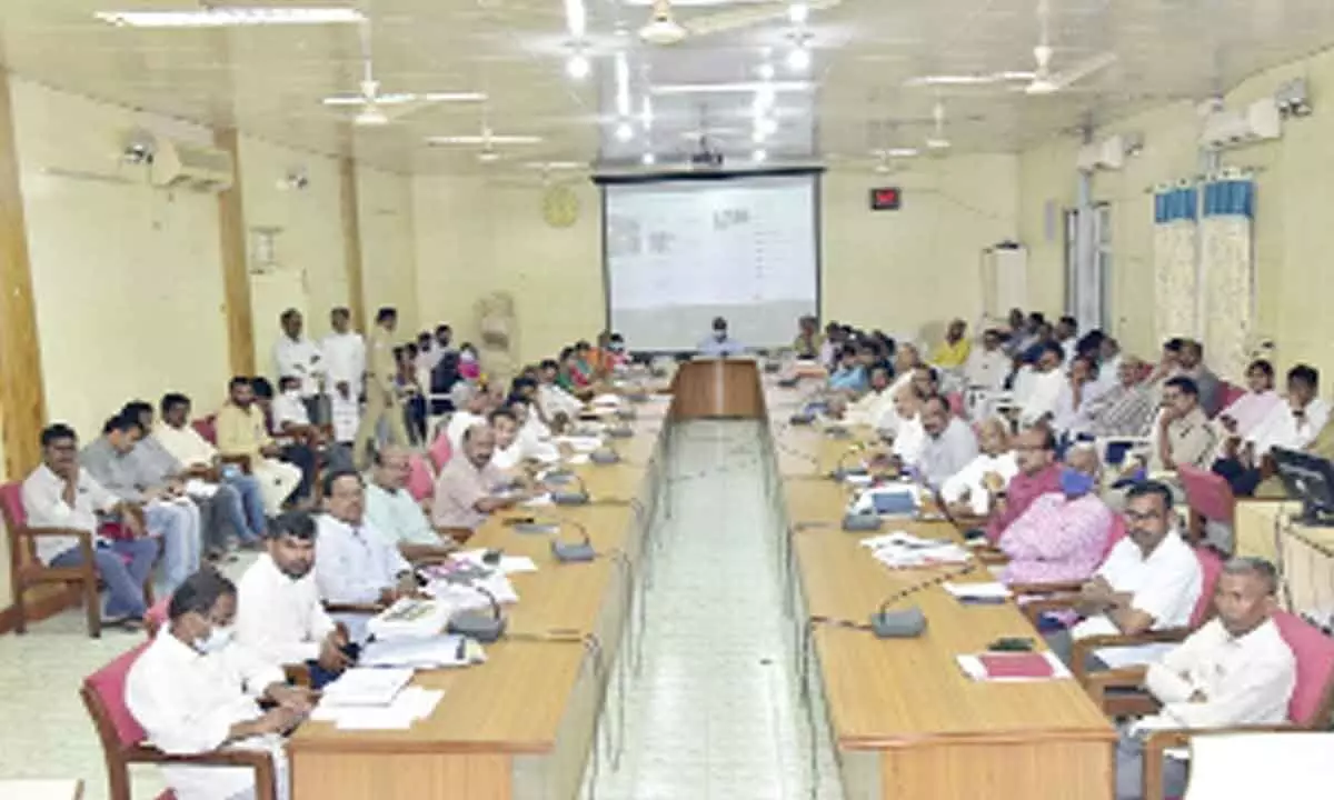 Collector S Venkat Rao taking a review with the officails of all departments relating to submission of detailed report on the performancne of all the departments during the past 8 years