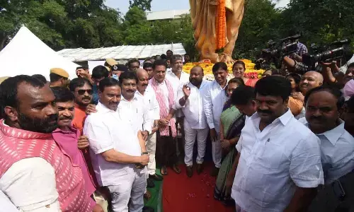 Services of Laxman Bapuji remembered