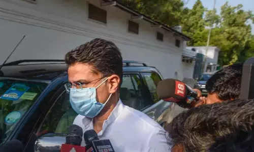 Pilot in Delhi amid high political drama in Raj Cong