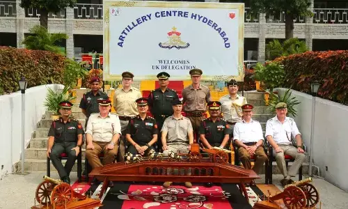 UK military delegation visits Artillery Centre