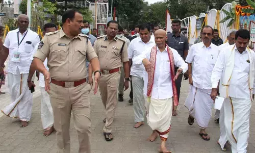 Ahead of Garuda seva, TTD EO A V Dharma Reddy inspecting Mada streets and the main junctions (corners) to oversee the arrangements for providing vahana darshan to more pilgrims, in Tirumala on Thursday