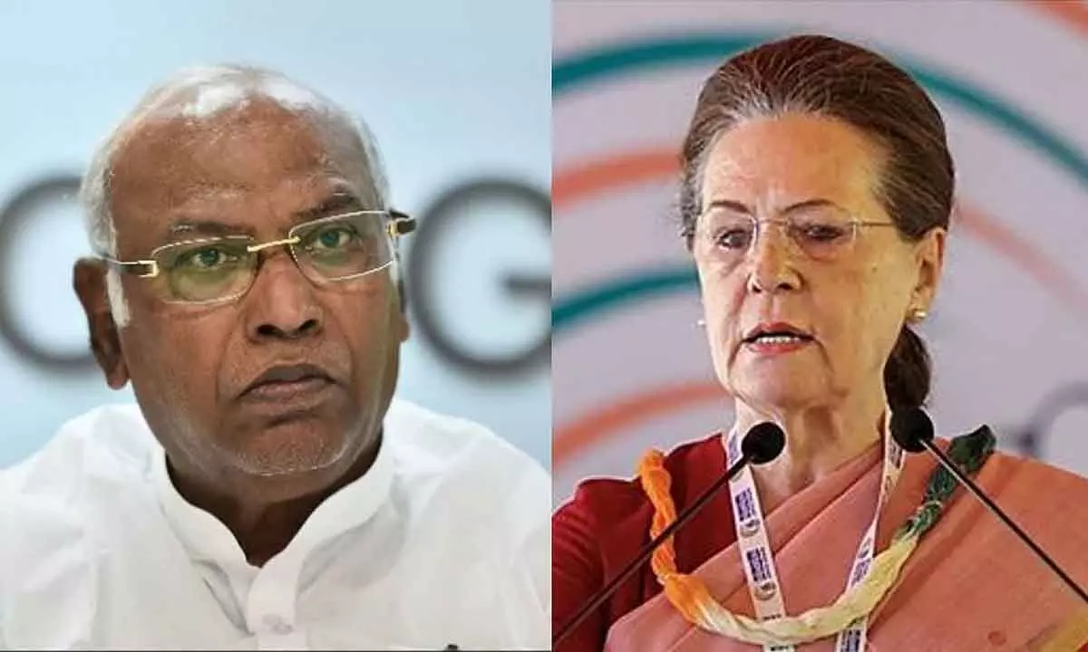 Congress presidential polls: Kharge to meet Sonia Gandhi today