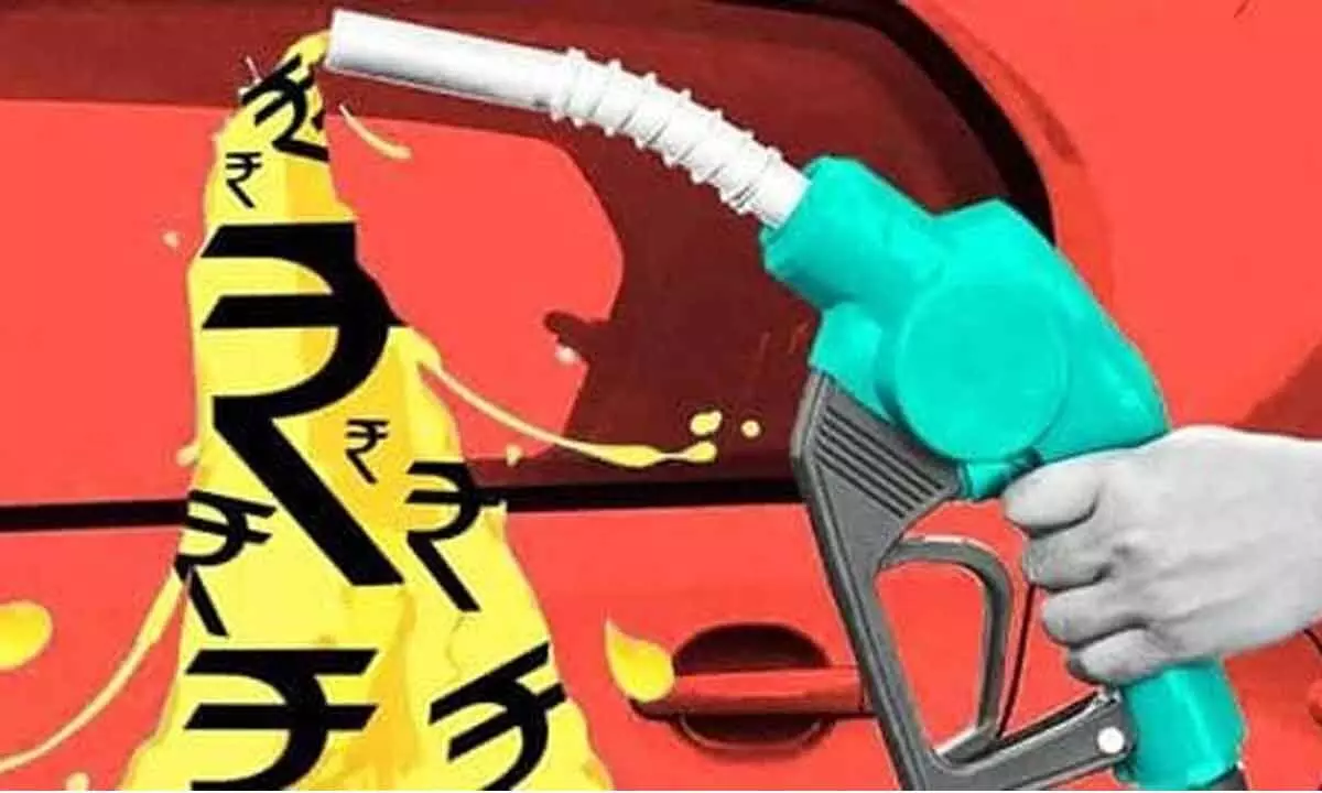Petrol and diesel prices today in Hyderabad, Delhi, Chennai and Mumbai on 30 September 2022