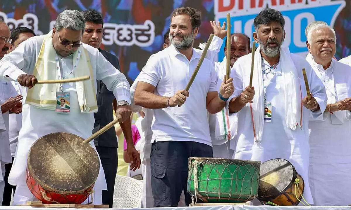 Congress leader Rahul Gandhi with Karnataka Congress President DK Shivakumar and others during the partys Bharat Jodo Yatra, in Chamarajanagar district