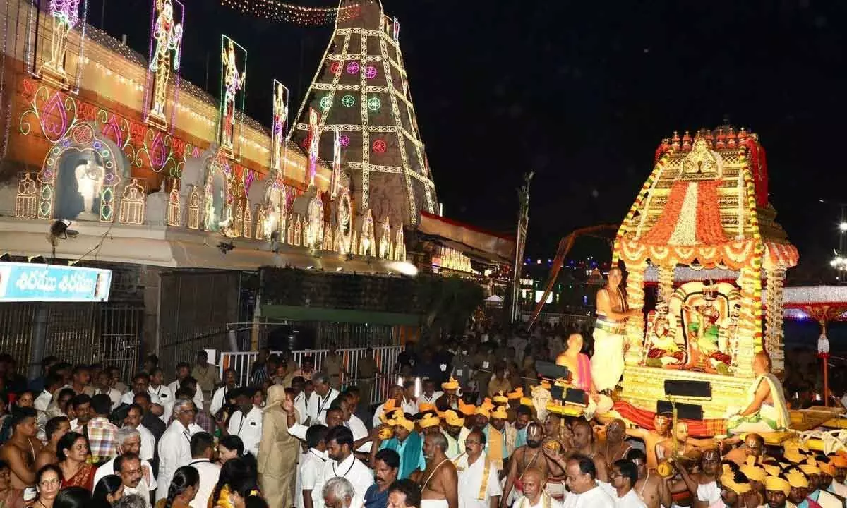 Lord Malayappa Swamy being taken out in a procession on Sarvabhoopala Vahanam at Tirumala on Friday evening