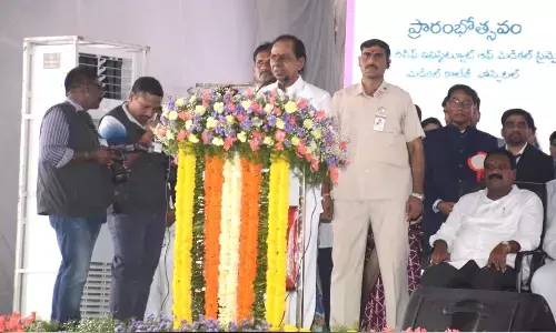 Telangana Chief Minister K Chandrashekar Rao lashed out at Centre during his Warangal visit.