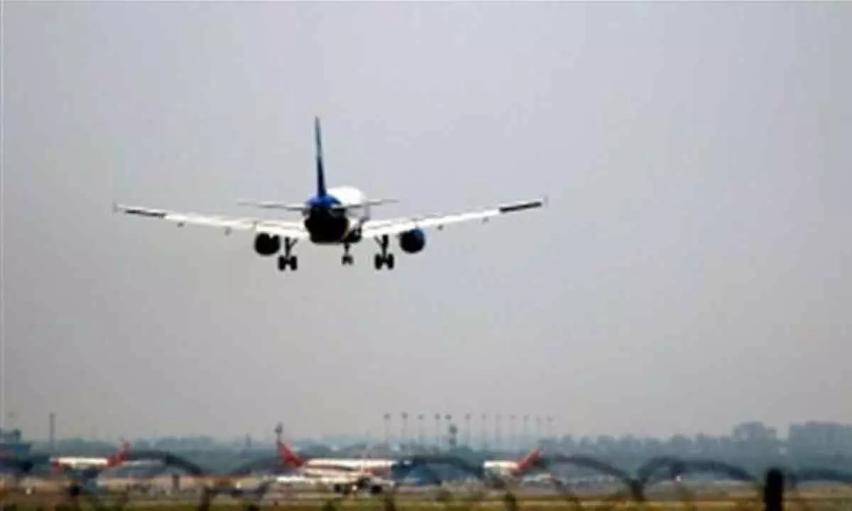 Indian securities authorities on alert after bomb threat in passenger flight