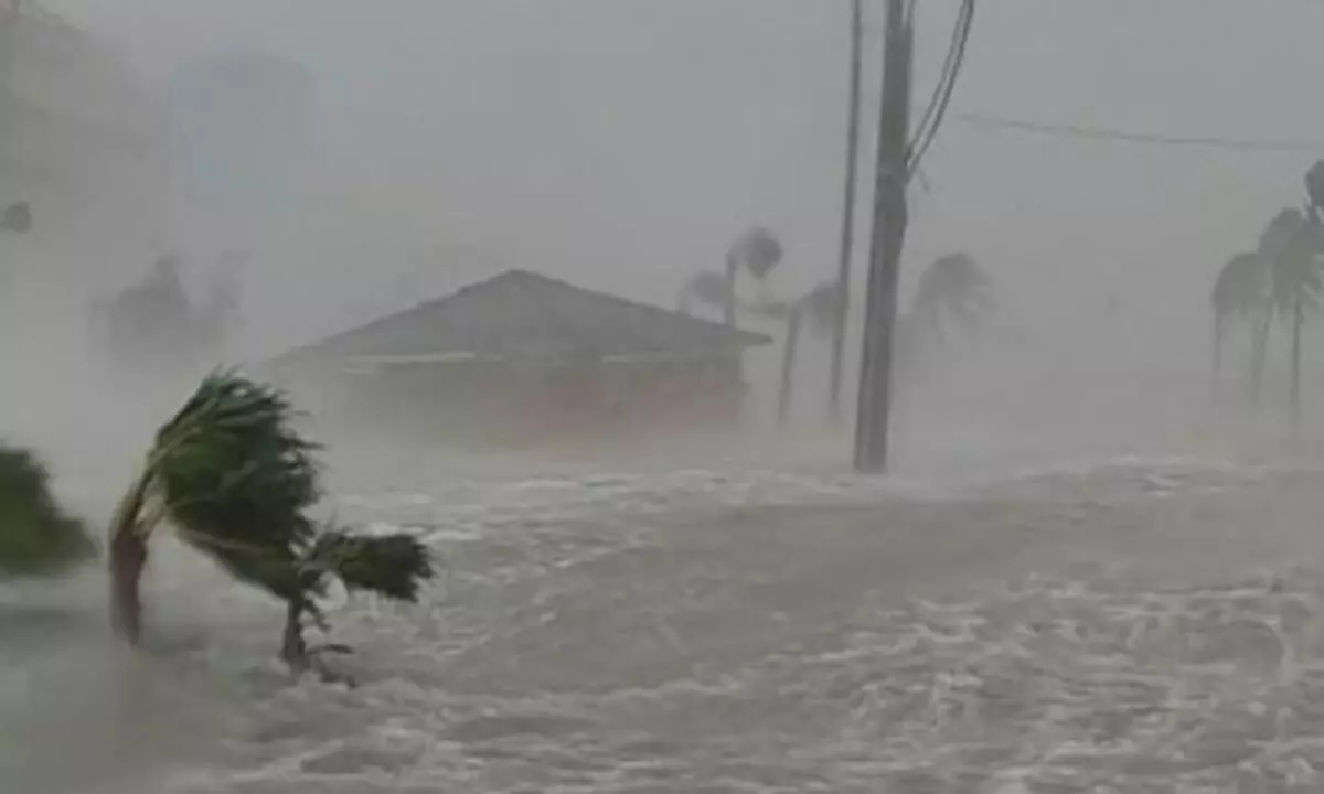 Hurricane Ian kills at least 80 in US