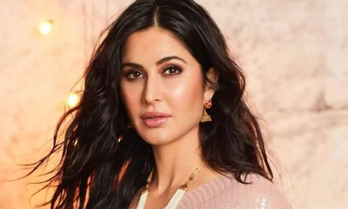 Katrina to play ghost in Phone Bhoot