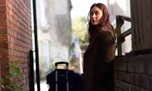 Kareena Kapoor shared the pic from her first day shoot of Hansal Mehta’s untitled movie!