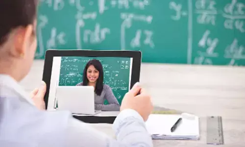 Adoption of smart classrooms: An impetus to observational learning