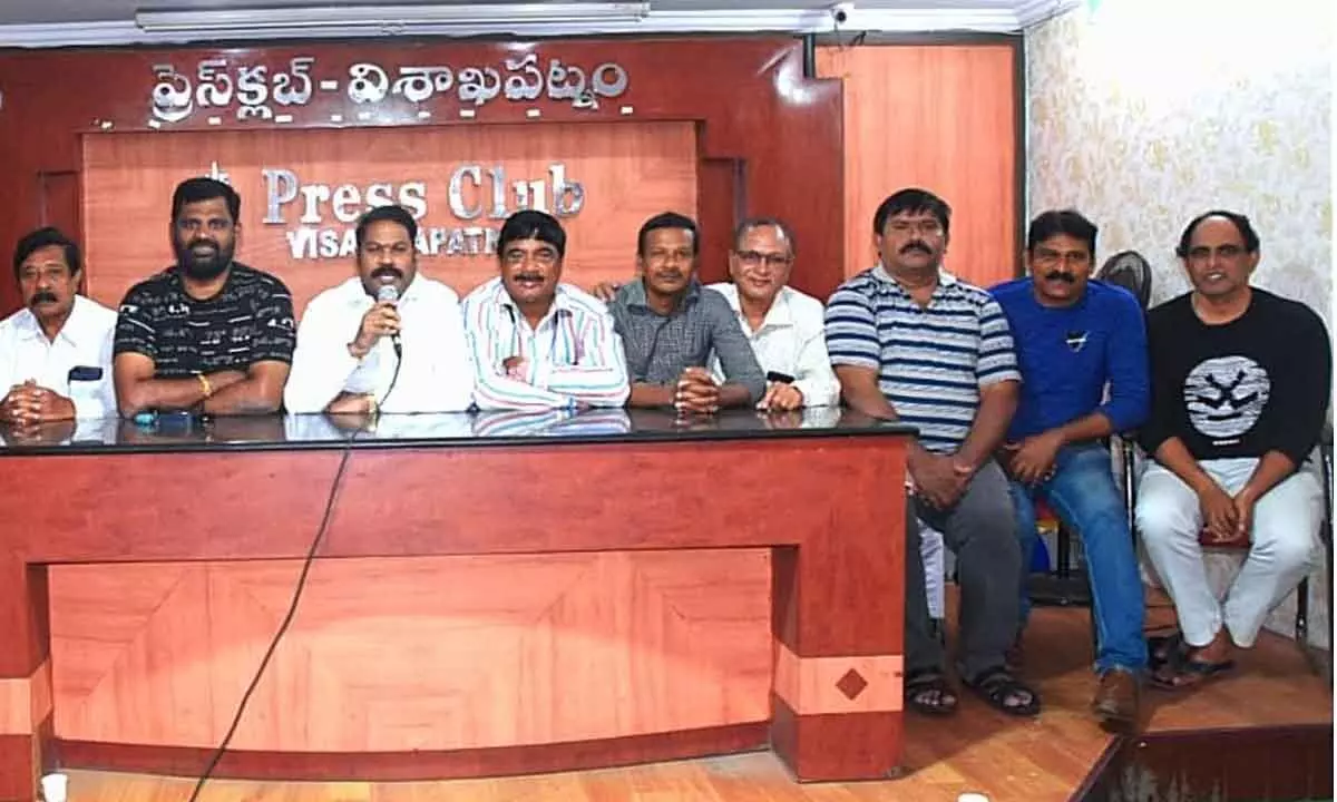 Vizag Journalists Forum members briefing the media in Visakhapatnam on Monday