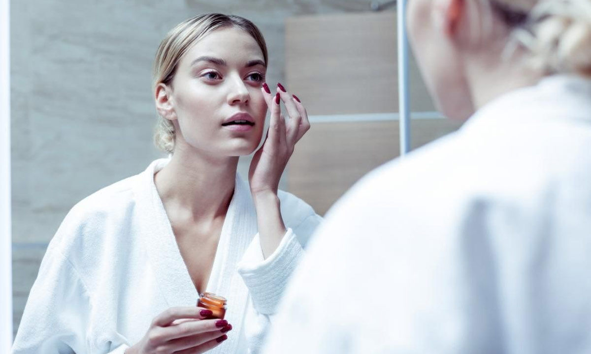 Hyaluronic Acid, a solution to all your skin problems