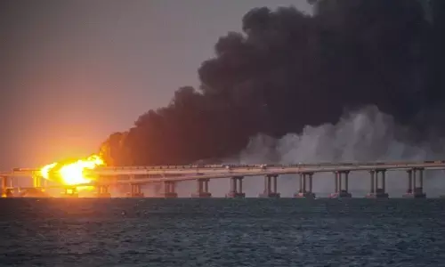 Crimean Bridge blast: Experts assess the damage