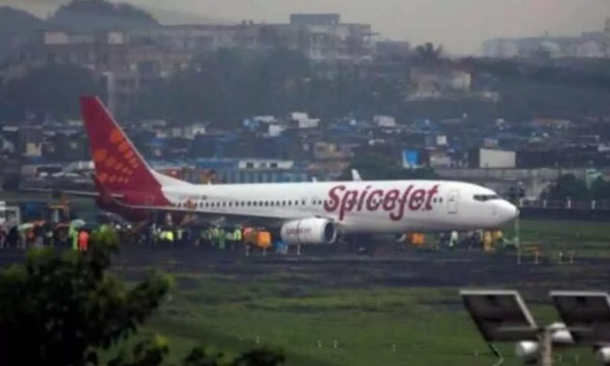 Goa-Hyderabad spicejet flight makes emergency landing after detection of smoke
