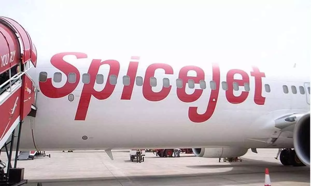 Hyderabad-bound SpiceJet flight detects smoke mid-air, DGCA orders detailed probe