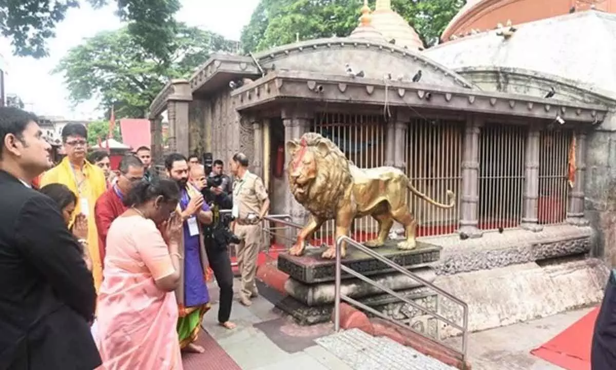 President Droupadi Murmu visits shaktipeeth Kamakhya Temple in Guwahati