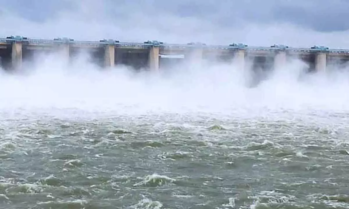 Inflows to Prakasam and Srisailam increases as Krishna river in spate