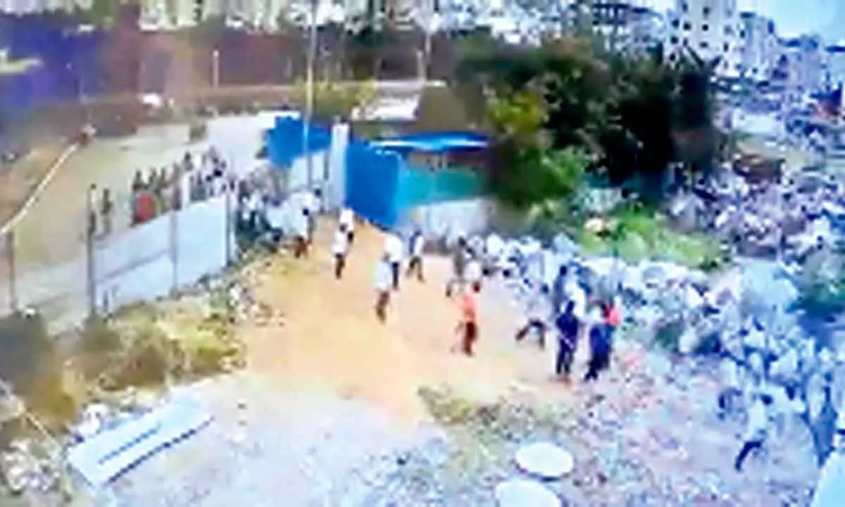 Hyderabad: Row erupts over mandir-masjid at Qutb Shahi