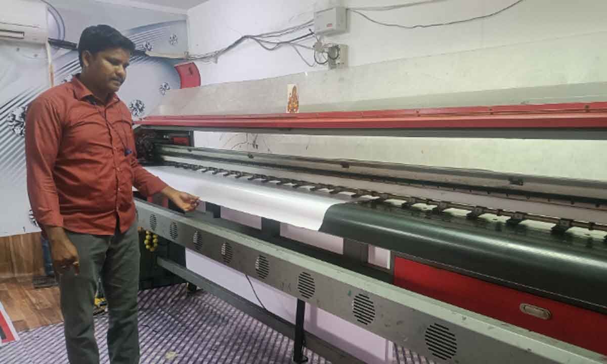 Andhra Pradesh Flexi ban hits livelihood of 10 lakh people