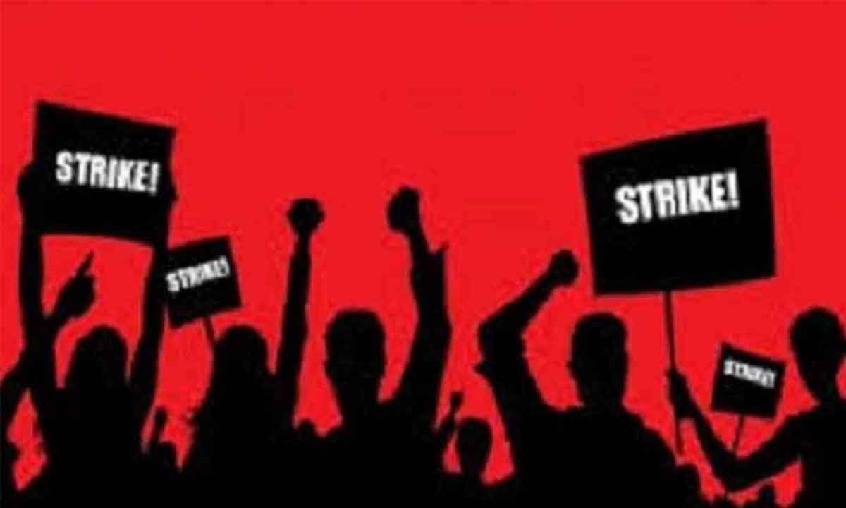 To Go On Strike Meaning