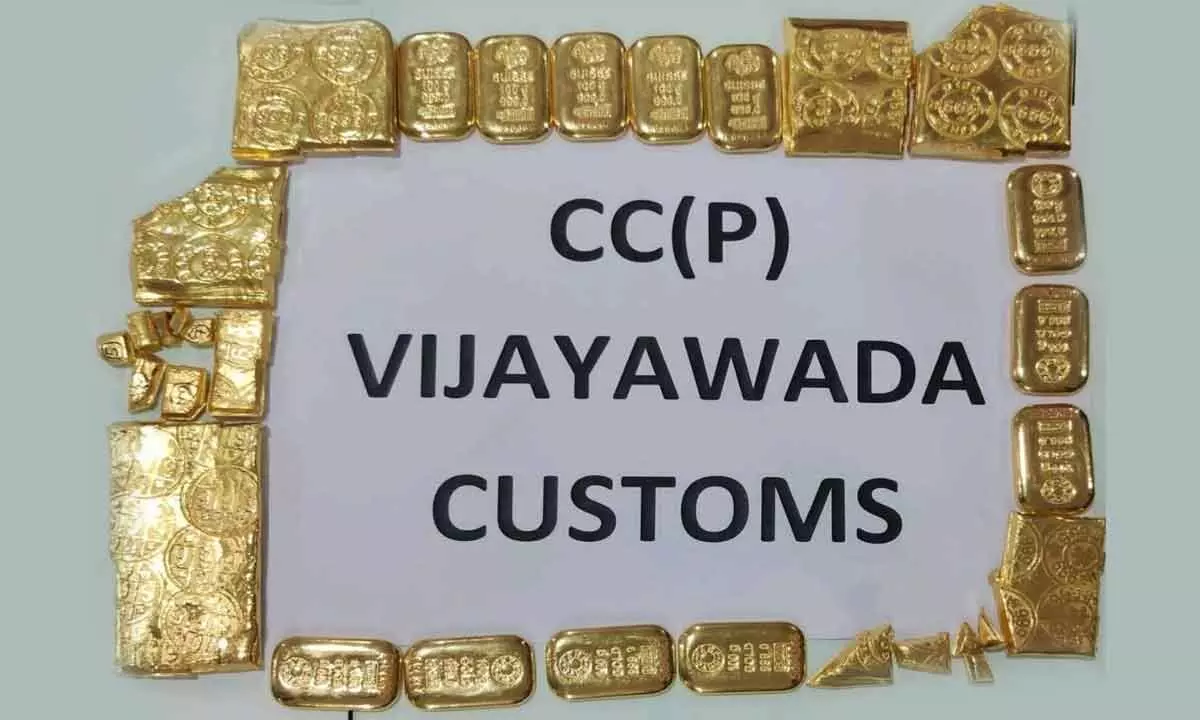 Vijayawada: Customs officials seize 13.18 kg gold
