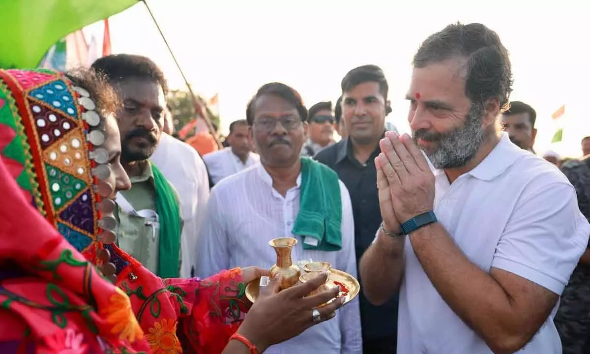 Rahul Gandhis Bharat Jodo Yatra resumes in Telangana, to meet farmers today