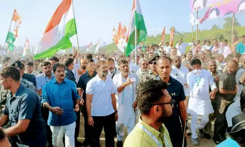 Rahul Gandhi alogn with senior congress leaders walking in Bharat Jodo Yatra after entering into Telangana on Sunday