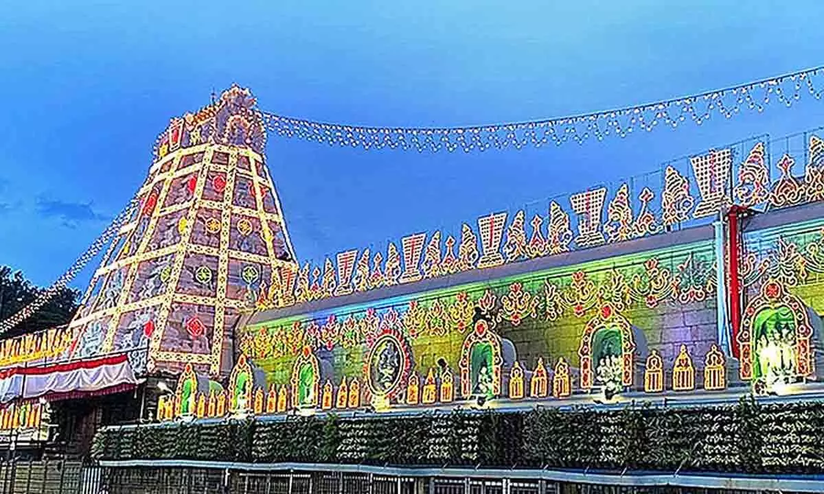 Deepavali Asthanam held with fervour at Tirumala, Sahasra Deepalankarana to follow in the evening