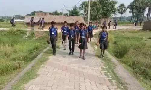How school students are cleaning up a village How school students are cleaning up a village