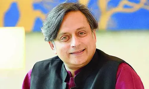 Shashi Tharoor