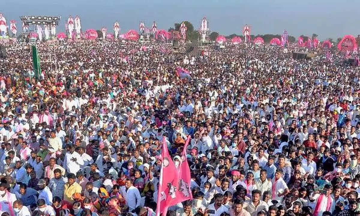 TRS to hold massive public on Oct 30 with 1 lakh crowd